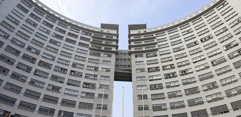 High-tech building
